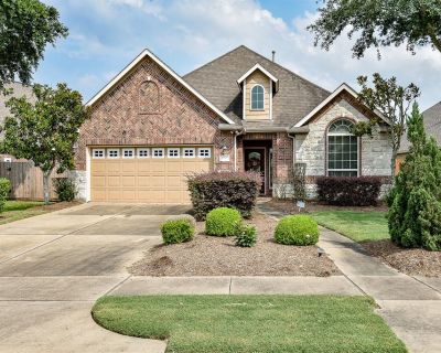 2 Bedroom 4BA 1970 ft² Home For Rent in Sugar Land, TX