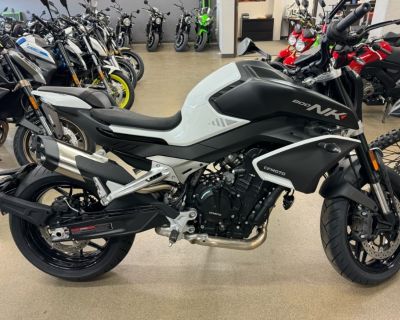 2024 CFMOTO 800NK Sport Longmont, CO