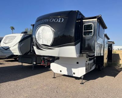 2018 Crossroads Redwood 3941FL For Sale by Dealer in Mesa, Arizona