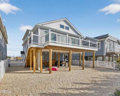 3255 Goa Way. image_url. Patio / balcony Dogs allowed Parking Unit Amenities patio / balcony Property Amenities dogs allowed pet friendly parking. 5 Bedroom. 2.5 Bathroom. 952 ft