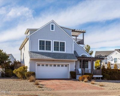 4 Bedroom 3BA 2207 ft Apartment For Rent in Manasquan, NJ