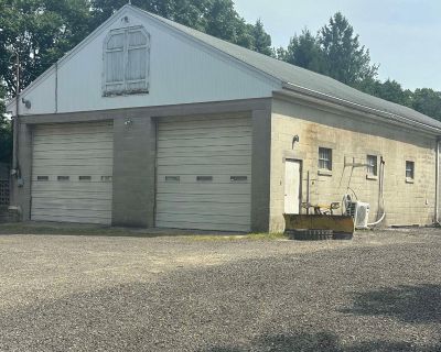 1500 ft Commercial Property For Rent in Milford, CT