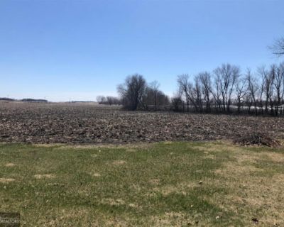 Land For Sale in Clear Lake, IA