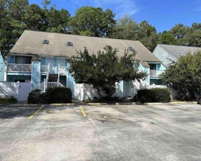 Murrells Inlet SC 29576. SUMMARY: Discover an opportunity with this Murrells Inlet condo for rent and available for $1,100 /Monthly. This could be your next ideal home or a smart investment. More details await. Long Term Rental! End unit unfurnished available to move in. 1 bedroom and 1 bath. Open concept living/kitchen. Freshly (adsbygoogle = window.adsbygoogle || []).push({}); painted. Privat...