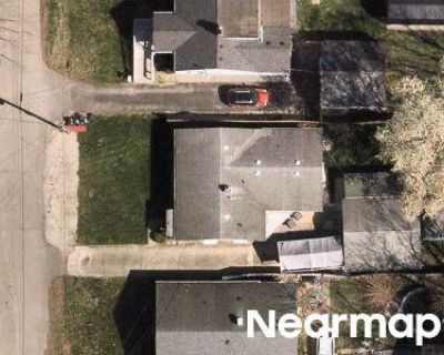 2 Bed 2.0 Bath Foreclosure Property in Anderson, IN 46012 - Ellenhurst Dr