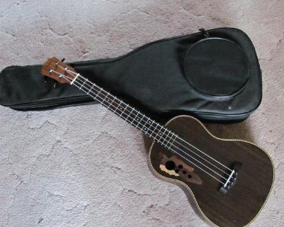 Bariton Lefty Ukulele