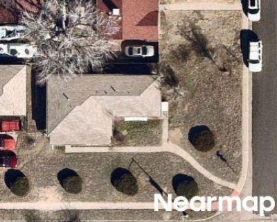 2 Bed 1 Bath Preforeclosure Property in Denver, CO 80207 - Newport St