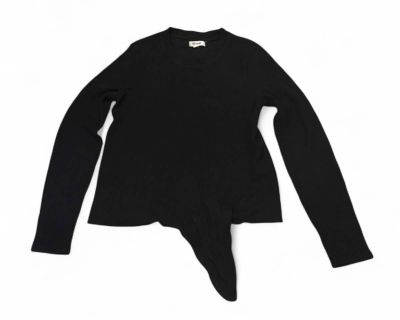 Madewell Woman’s Black Top