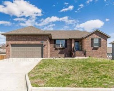 5 Bedroom 3BA 2,716 ft House For Rent in Republic, MO