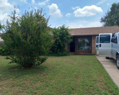 4 Bedroom 1300 ft Single Family Home For Sale in Lawton, OK