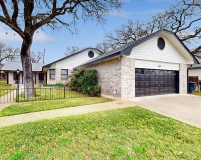 Avg / night: $391. Freshly remodeled home in quiet locale near Main Street with covered porch | Located in Fredericksburg, TX | 4.76 Stars | 4 Bed, 2 Bath | No Pets. No pets. Max 8 guests. Grape Expectations is a fully remodeled single-story comfy home that boasts video-grade internet and WIFI, all new LED Smart ROKU large screen TVs throughout, including an 86" jumbo in the living room. Each b...
