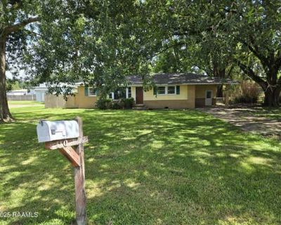 3 Bedroom 2BA 1261 ft Single Family Home For Sale in LAFAYETTE, LA