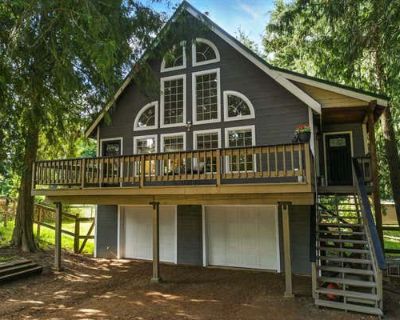 4 Bedroom 2BA 2128 ft Single Family Home For Sale in SAGLE, ID