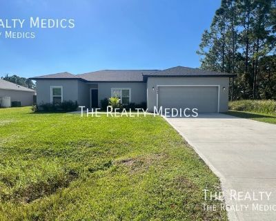 3 Bedroom 2BA 1475 ft Pet-Friendly Single-family home For Rent in Palm Bay, FL