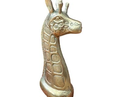 Vintage Brass Giraffe Bust Sculpture, 7.5″ Tall, Made in Taiwan, C. 1970s