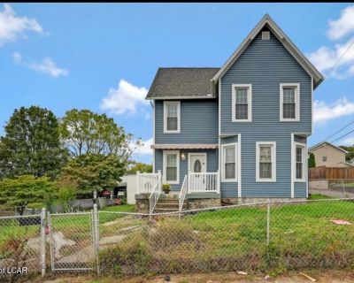 3 Bedroom 2BA 1900 ft Single Family House For Sale in Plymouth, PA