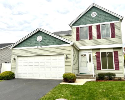 5 Bedroom 2BA 1852 ft Apartment For Rent in Woodridge, IL