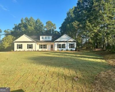 4 Bedroom 3BA 2595 ft Single Family House For Sale in Braselton, GA