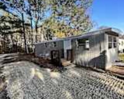 2 Bedroom 1BA House For Rent in Winder, GA 295 E Wright St unit # C1