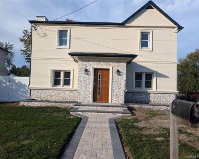 22 Murray Road. image_url. Recently renovated Refrigerator Unit Amenities refrigerator recently renovated. 8 Bedroom. 2 Bathroom. 1793 ft