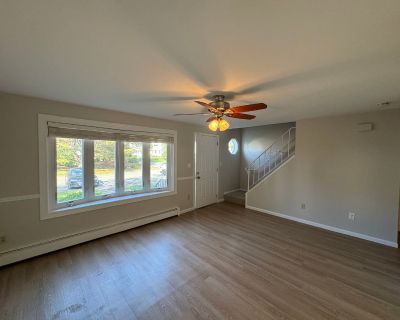 2 Bedroom 1BA Pet-Friendly Single-family home For Rent in Woburn, MA
