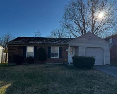 3 Bedroom 1BA 984 ft Single Family Home For Sale in FLORENCE, KY