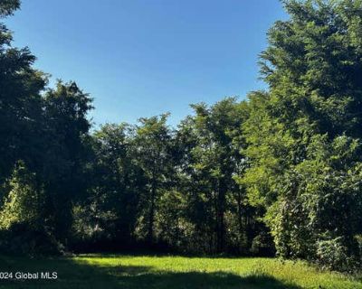 Unimproved Land For Sale in QUEENSBURY, NY