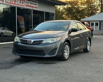 2014 Toyota Camry L Sedan 4D