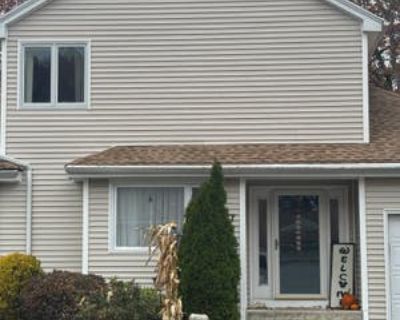 2 Bedroom 3BA 1985 ft Condo For Sale in SHELTON, CT