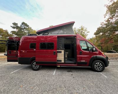 2023 Winnebago SOLIS 59PX