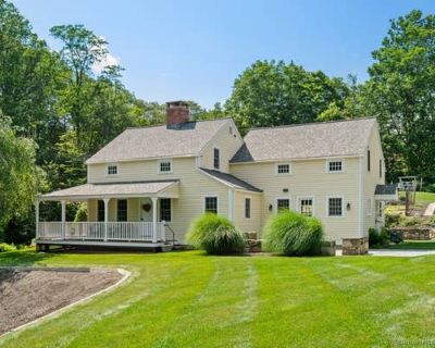 3 Bedroom 4BA 2793 ft Single Family Home For Sale in NEWTOWN, CT