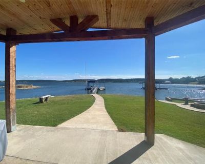 4 Bedroom 3BA 2640 ft Furnished Single Family Home For Sale in GRAHAM, TX