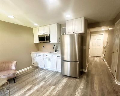 1 Bedroom 1BA 820 ft Apartment For Rent in Leesburg, VA