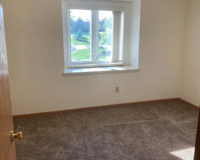 Unfurnished Room for Rent - Room available in nice area of Fitchburg ON HOLD