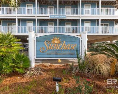 2 Bedroom 1BA 660 ft Furnished Condominium For Sale in GULF SHORES, AL