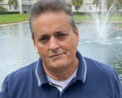 Jp P is looking for a New Roommate in Miami with a budget of $1000.00