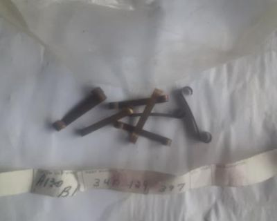 341 129 397 float pin retainer