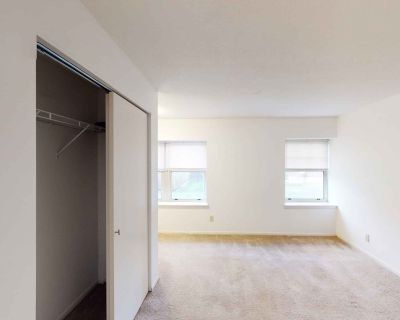 2 Bed 1 Bath - B (Has an Apartment). Room in the 1 Bedroom 1BA Apartment For Rent
