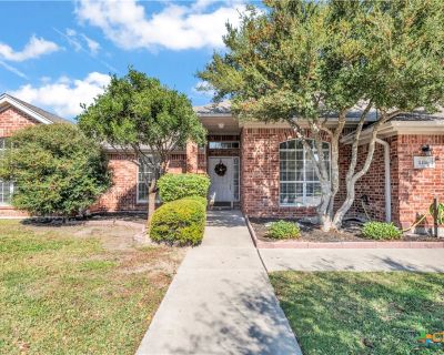 4 Bedroom 2BA 2287 ft Single Family House For Sale in Killeen, TX