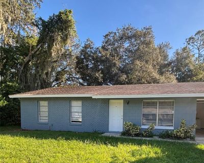 3 Bedroom 1BA 1000 ft Apartment For Rent in Deltona, FL