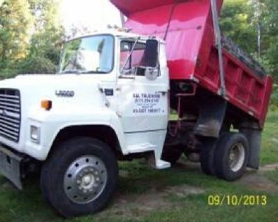 Sand, Gravel, Topsoil & Mulch Deliveries
