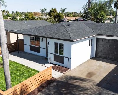 2 Bedroom 1BA 827 ft Single Family House For Sale in Oceanside, CA