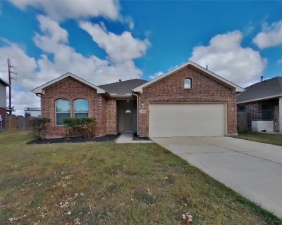 12850 Spruce Circle. Property for Rent in Tomball, TX for $1,999 with 3 bedrooms and 2 full baths. This 1,359 square foot property was built in 2014 on a lot size of 0.135.. Take a look at this beautiful home featuring 3 bedrooms, 2 bathrooms, and approximately 1,359 square feet. Enjoy the freedom of a virtually maintenance free lifestyle while residing in a great community. This home is profes...