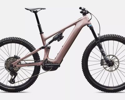 2026 Specialized Bicycles Gen4 Levo Comp Carbon E-Bikes Mountain Fremont, CA