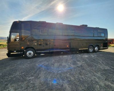 1999 Prevost H3 45 Entertainer Bus For Sale In Nashville, Tennessee