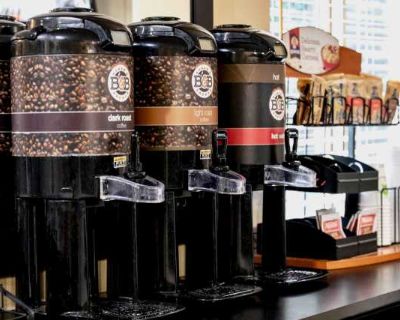 1 Bedroom 1BA 300 ft Furnished Apartment For Rent in Westborough, MA