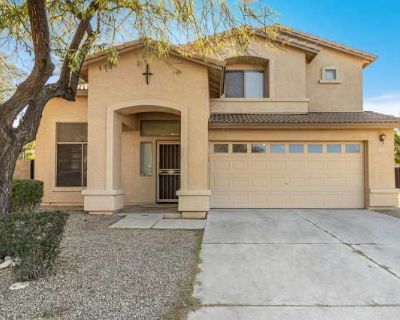 4 Bedroom 2.5BA 1964 ft Apartment For Rent in Casa Grande, AZ