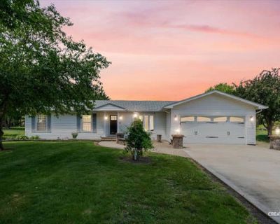 5 Bedroom 3BA Single Family Home For Sale in YORKVILLE, IL
