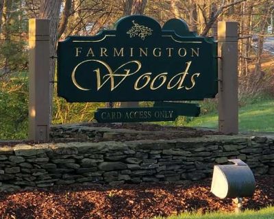 2 Bedroom 2BA 1260 ft Pet-Friendly Apartment For Rent in Hartford County, CT