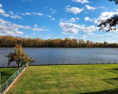 1 Bedroom 1BA 600 ft Pet-Friendly Apartment For Rent in Bristol, PA